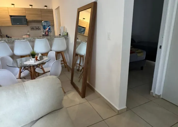 Apartment Affordable Vacation *