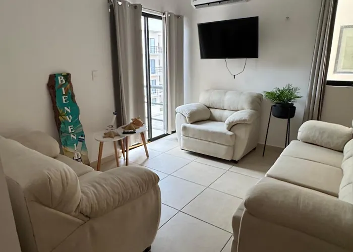 Affordable Vacation Apartment *